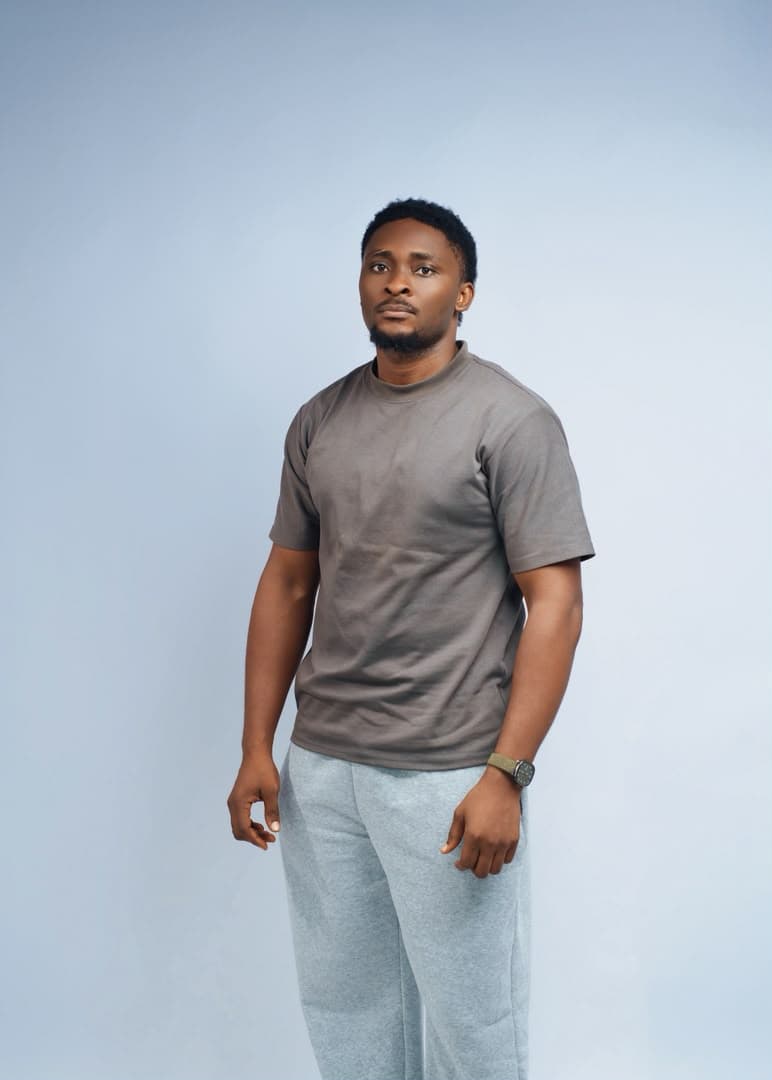 Jonas Chukwuemeka, full-length portrait